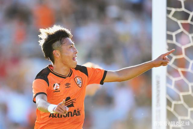 16岁阿森纳新星道曼：中考合格 后备席迎6万观众
